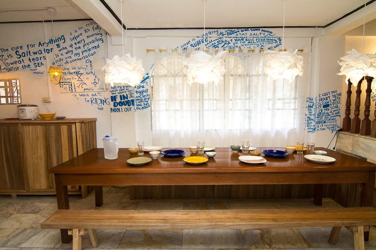 Go Surfari House Hostel Baler Buitenkant foto