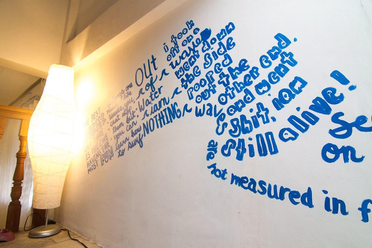 Go Surfari House Hostel Baler Buitenkant foto